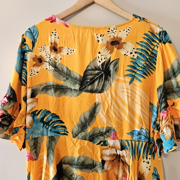 Label Of Love Tropical Floral Print Casual Short Sleeve Mini Dress Size Medium - Picture 12 of 13